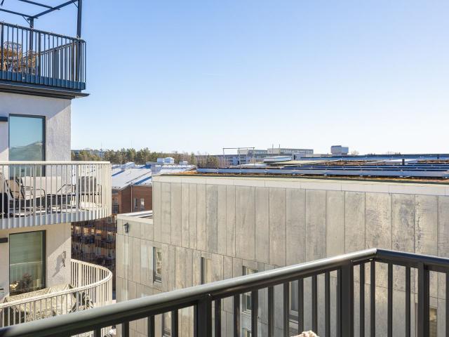 Bostadsrätt till salu i Sundbyberg FORSKNINGSRINGEN 82 A LGH 1304 | Länsförsäkringar Fastighetsförmedling