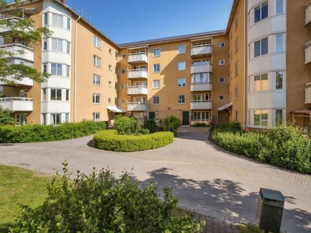Bostadsrätt till salu i Sundbyberg Lavettvägen 45 | Länsförsäkringar Fastighetsförmedling