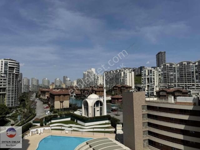 Bosphorus Cıty Göl Kule'de Eşyalı Kiralık 1+1 Daire 81 M²