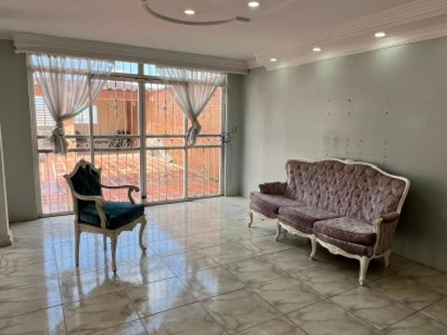 Bosque Valle Casa 550mts/3hab+ser/3bañ/3pe