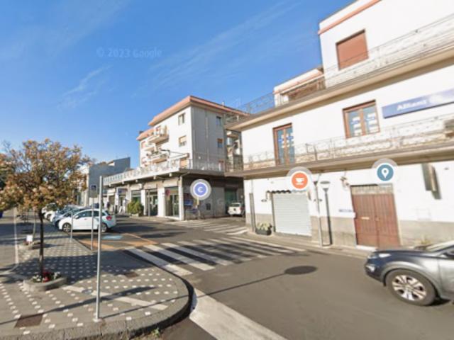 Bottega in affitto in piazza G. Marconi a Trecastagni