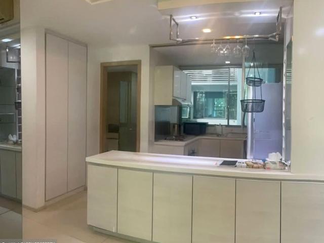 Botannia D5, Condominium