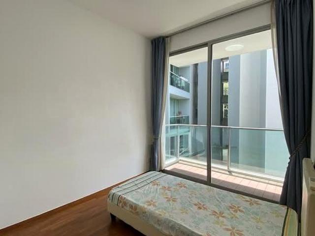 Botannia D5, Condominium