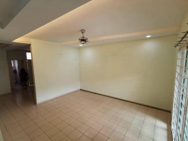 Botani Freehold Double Storey Terrace House For Sales