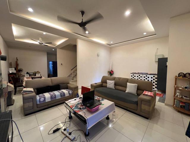 Botani Freehold Facing Field Double Storey Terrace House For Sales