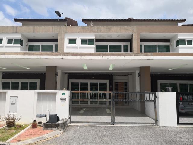 Botani House For Sale at Seri Beringin