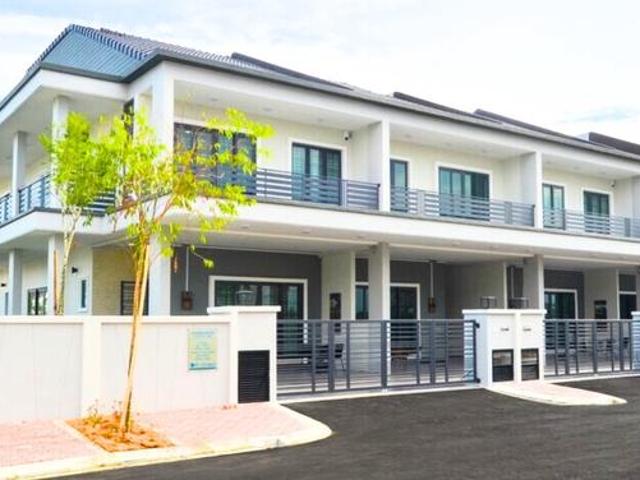 Botani Seri Meranti New 25 Storey Terrace House Freehold Ipoh