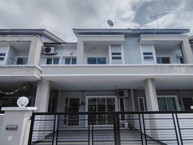 Botani Seri Sutera 20x70 Gated Guarded Nice Double Storey