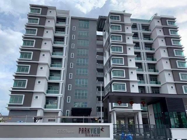 Botani Parkview condominium fully furnished for rent