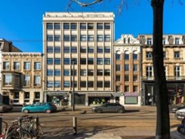 Botanic | Luxueus gerenoveerd appartement 2 slaapkamers + ga