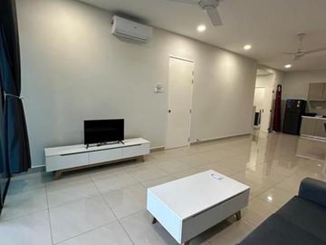 Botanika 3 bedroom 3 bathrooms Bayu Puteri Permas Jb town ciq edl