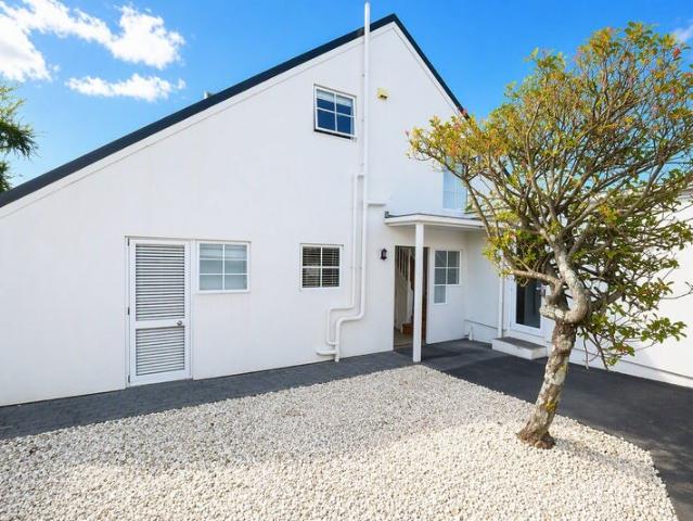 botany downs, 3 bedrooms