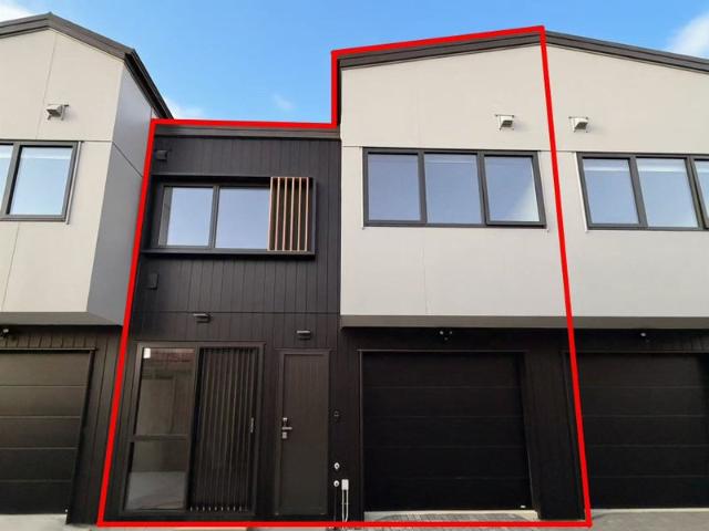 Botany Downs, 3 bedrooms