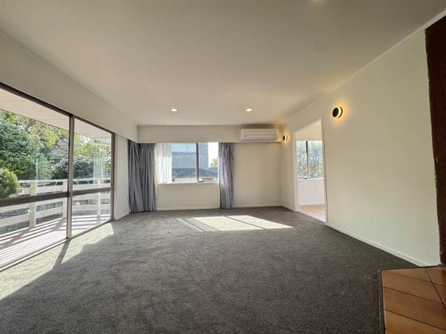 botany downs, 3 bedrooms