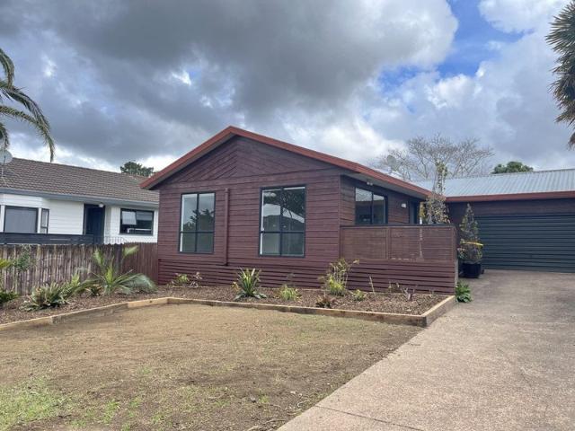 Botany Downs, 3 bedrooms