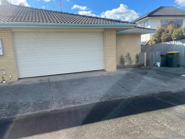 botany downs, 4 bedrooms