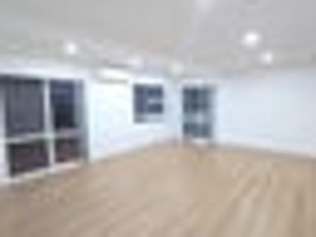 Botany Downs, 4 bedrooms, $830 pw