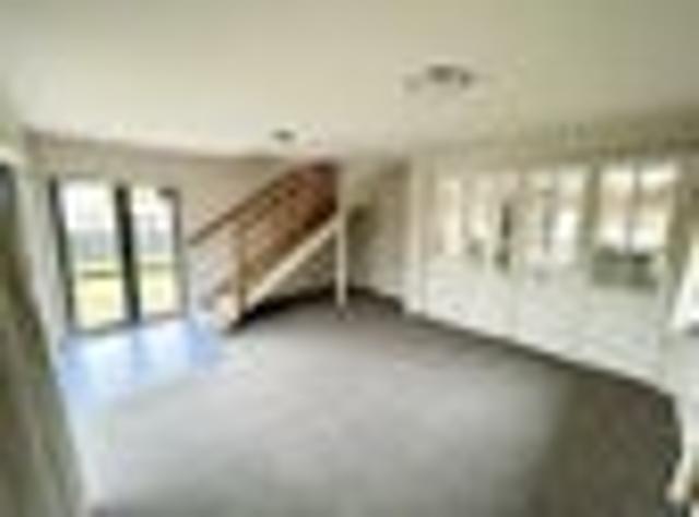 Botany Downs, 4 bedrooms, $850 pw