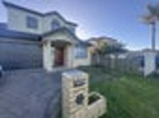 Botany Downs, 4 bedrooms, $850 pw
