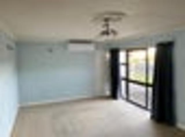 Botany Downs, 6+ bedrooms, $840 pw