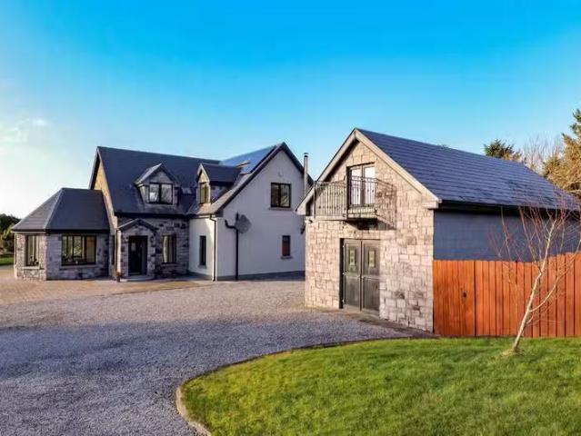 Both Chuanna Thiar, Spiddal, Co. Galway, H91 TN8Y