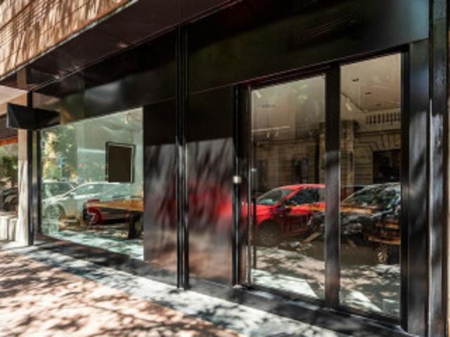 Boutique 94100