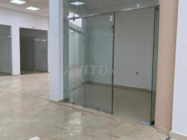 Boutique de 14 m² kissariat salima3