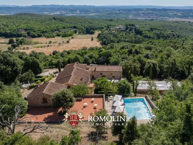 Boutique Hotel Con Centro Benessere In Vendita A Siena, Tosc. 1125m² Siena