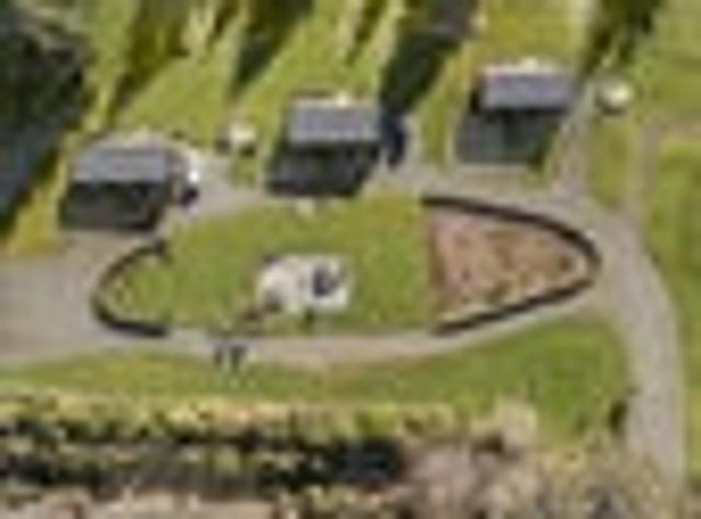 Boutique Retreat with Proven Income