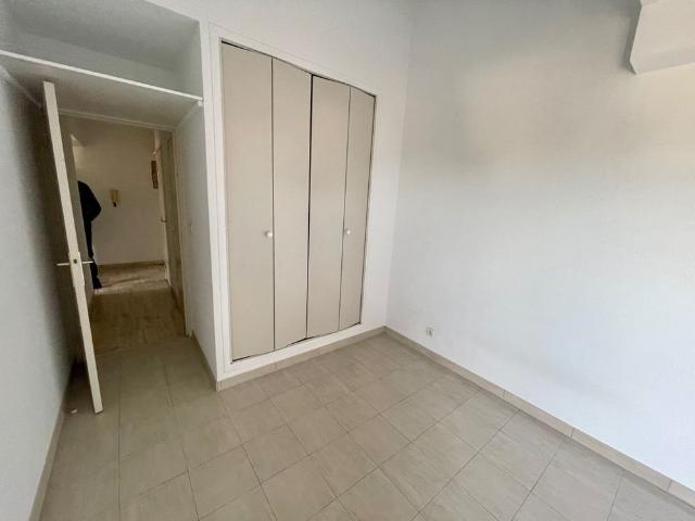 BOUTONNET APPARTEMENT 3 PIÈCES DE 61 M2