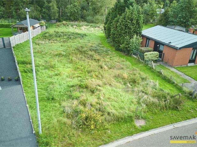 Bouwgrond in het groen voor open bebouwing