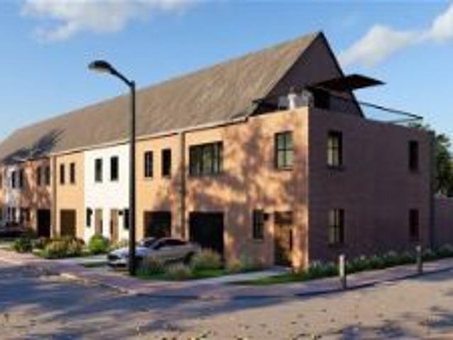 Bouwgrond met op te richten woning met tuin en terrassen