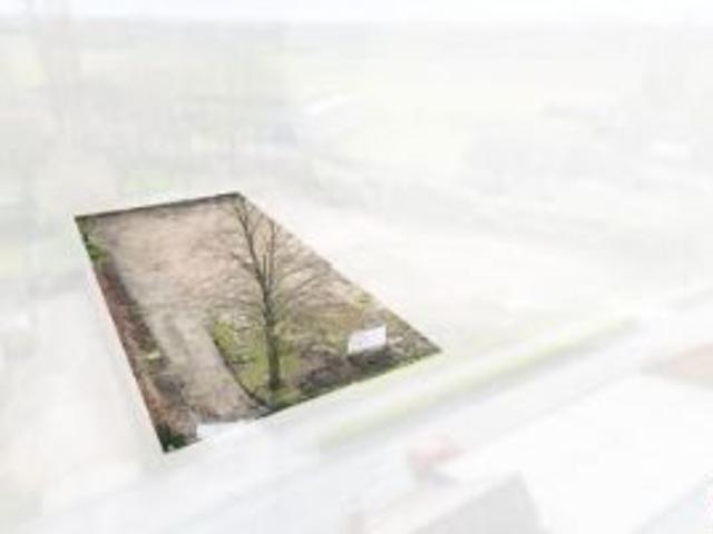 Bouwgrond voor vrijstaande woning op 942m² in Oostrozebeke!