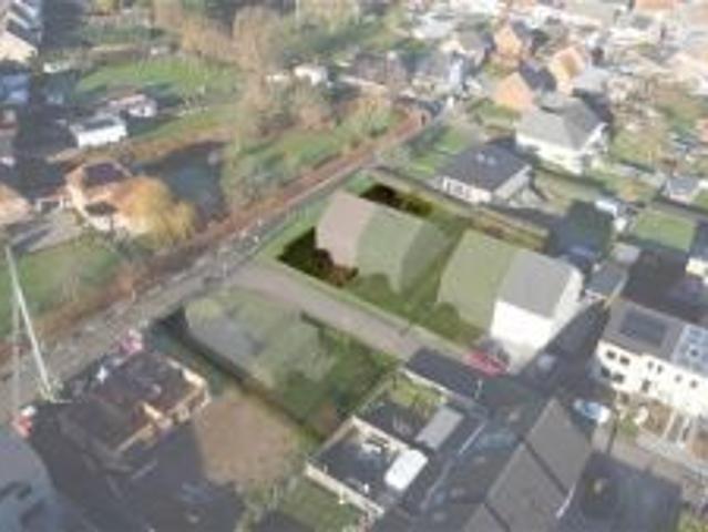 Bouwgrond voor halfopen bebouwing op 4a22