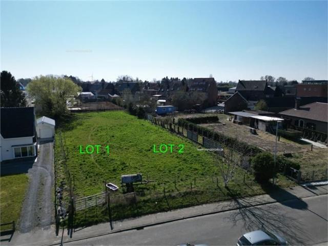 Bouwgrond voor halfopen bebouwing lot 1 935m²