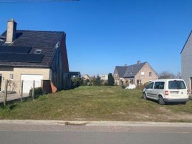 Bouwgrond voor halfopen bebouwing te Astene