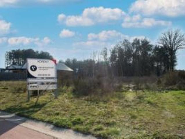 Bouwgrond van 422m² voor halfopen bebouwing Winkelomheide