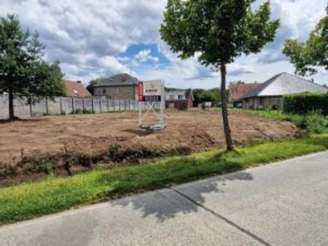 Bouwgrond vrijstaande woning van 10a31ca. Mooie bouwmogel.
