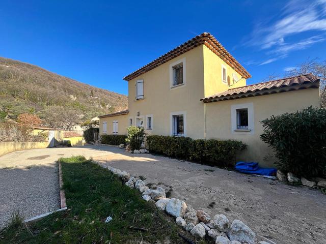 Bouyon Location Maison 06