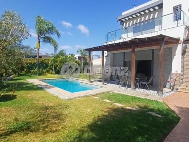 BOU BO 1097 Villa à vendre à Bouskoura