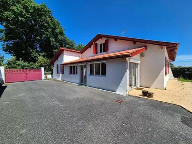 Boucau 64340 Achat / Vente maison 6 pièces t6 piscine jardin