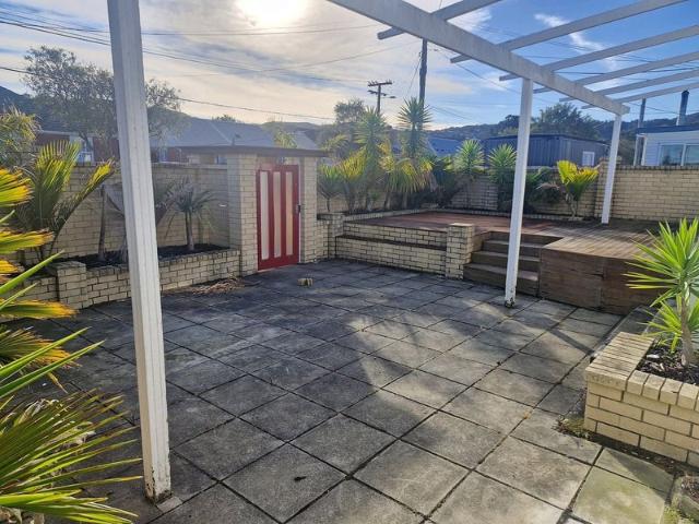 boulcott, 4 bedrooms