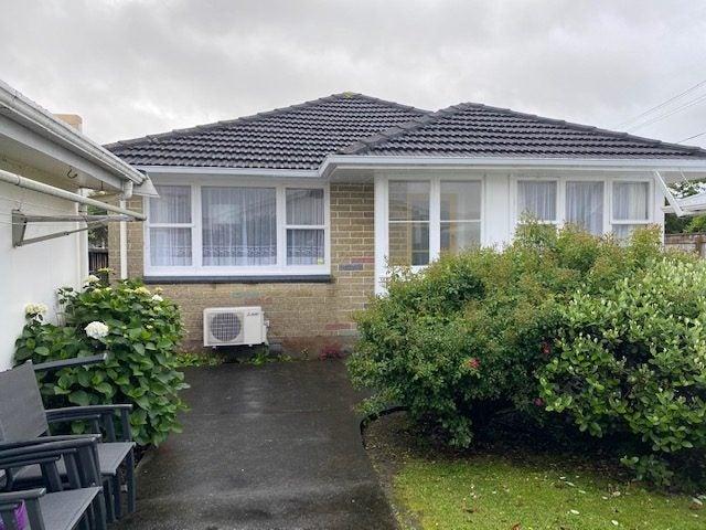 boulcott, 2 bedrooms