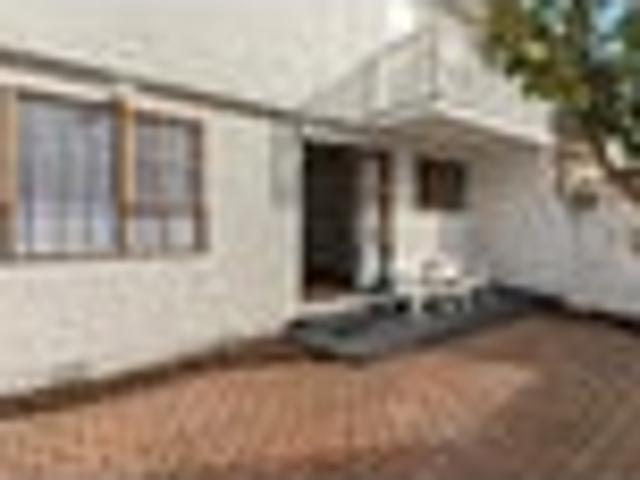 Boulcott, 3 bedrooms, $700 pw