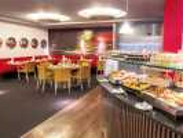 Boulangerie café terrasse centre