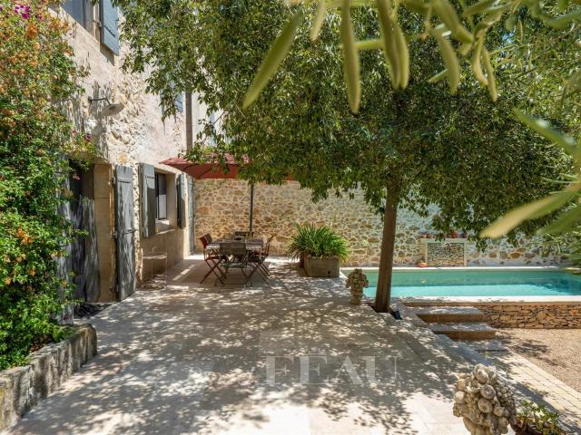Boulbon Maison de village 328m² Boulbon