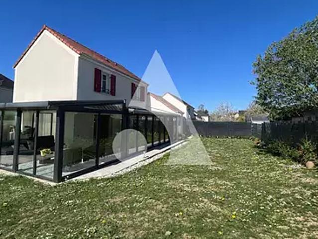 Bouleurs 77580 Achat / Vente maison 5 pièces t5 au dernier étage terrasse