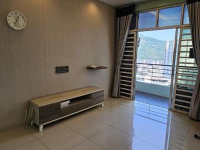 Boulevard Condominium 936sqft 2 Carpark Renovated Farlim Ayer Itam