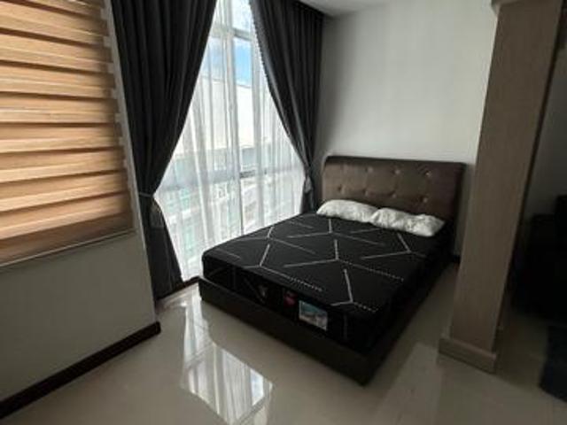 Boulevard apartment studio for rent