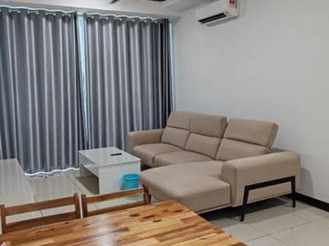 Boulevard Apartment Unit for rent